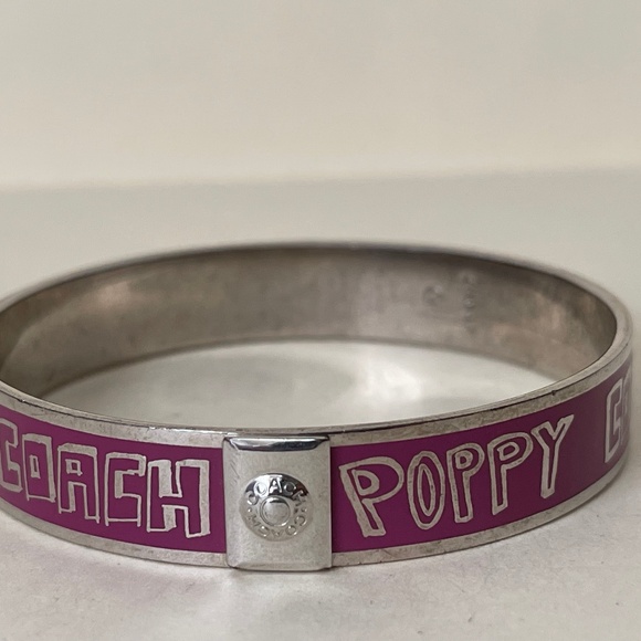COACH limited edition Poppy pink enamel bangle bracelet - Picture 3 of 6